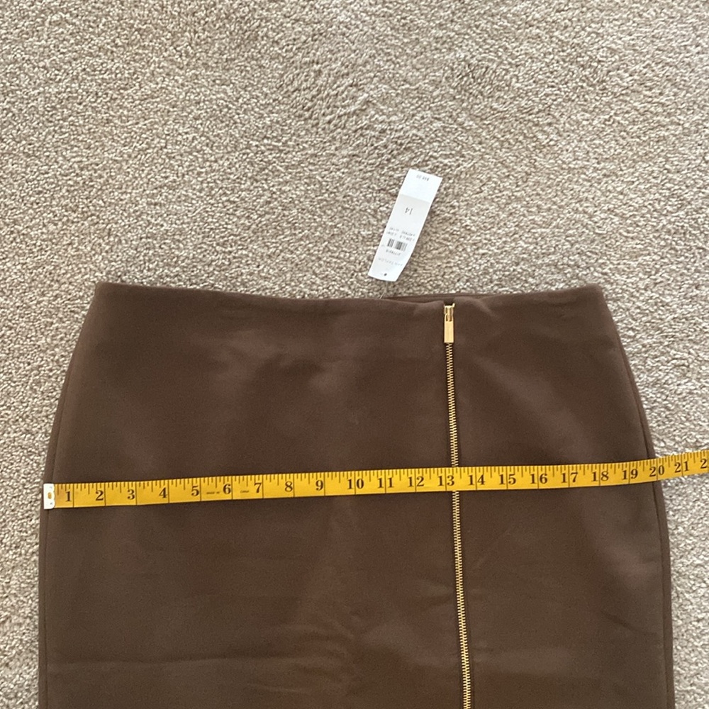 Ann Taylor Olive Skirt - Picture 12 of 13